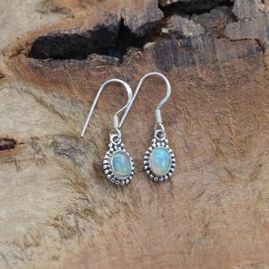 Boucles d'oreilles tendance en argent sterling 925 avec pierre précieuse opale, bijoux faits à la main en argent, style bohème, bijoux pour femmes, cadeau pour filles - Product Image 2