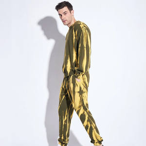 Bas de sport pour hommes fabriqués au Pakistan Logo personnalisable Survêtements à manches longues Fermeture à la taille élastique Style de rue - Product Image 4