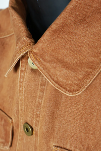 Veste courte en jean marron de haute qualité avec broderie et boutons - Product Image 3