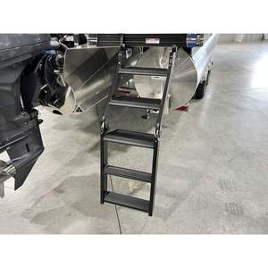 เรือบาร์เลตต้า คาบริโอ C24UC ปี 2025 พร้อมที่นั่งลอยน้ำสีแชมเปญ/ไวนิลสีดำด้าน - Product Image 4