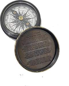 Boussole de poche plate professionnelle en laiton pour l'extérieur - Moulage nautique durable pour les voyages en plein air - Product Image 1