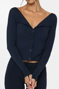 Ensemble de vêtements de sport extensible respirant de haute qualité pour femmes Ensemble de yoga sans couture pour la salle de sport - Product Image 4