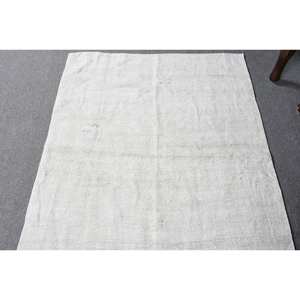 พรมตุรกีสไตล์วินเทจสมัยใหม่ ขนาด 3.5 x 4.8 ฟุต สีขาว ทำจากขนสัตว์และหญ้าทะเล ด้านหลังทำจากยางพารา ตกแต่งแบบ Patchwork เป็นมิตรกับสิ่งแวดล้อม ลายแบบดั้งเดิม ขนาดใหญ่สำหรับวัยรุ่น - Product Image 3