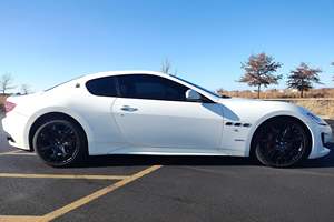 MASERATI GRANTURISMO SPORT COUPE 2013 D'OCCASION CÔTÉ GAUCHE/CÔTÉ DROIT - Product Image 2