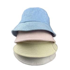 Le chapeau de déclaration artistique Casquette imprimée d'animaux Seau géométrique audacieux - Product Image 3