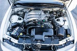 Mazda 929 de 1995 d'occasion en bon état, sans réserve, moteur V6, modèle de fin d'ère, 1 propriétaire jusqu'en 2025 - Product Image 6