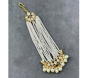 Boucles d'oreilles ethniques en laiton plaqué or de qualité supérieure, charmantes, pour femmes et occasions de mariage - Product Image 2