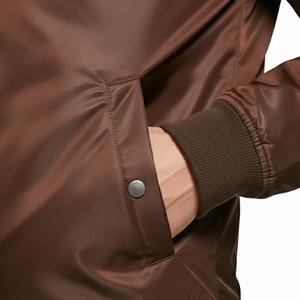 Chaqueta Bomber Personalizada para Hombre, Transpirable, Resistente al Viento, Color Personalizado, Fabricación Profesional al por Mayor, Manga Larga, Estilo Urbano - Product Image 4