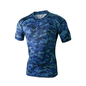 Rashguard MMA BJJ personnalisé imprimé par transfert thermique UPF50 respirant OEM Rashguard à manches courtes pour homme - Product Image 2