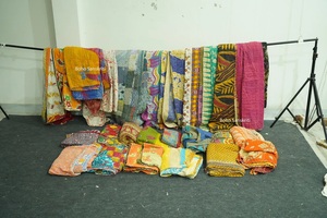 Wholesale Organic Printed Indian Vintage Cotton Kantha <b>Quilts</b> Handmade Sari <b>Throw</b> Blankets Beautiful Bohemian Hotel Bedding - Product Image 6