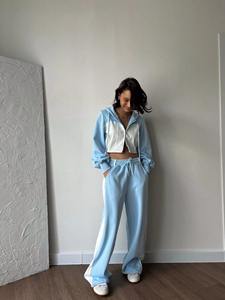 Ensemble de survêtements de mode haut de gamme pour femmes, entraînement, course à pied, yoga, fitness et activités de plein air - Product Image 6