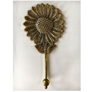 Crochet mural en forme de feuille plaqué or crochet porte-serviettes personnalisé pour filles crochet pour la maison cintre en métal écologique - Product Image 5