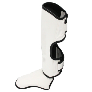 Protège-tibias en cuir PU léger avec protection professionnelle, design antidérapant durable pour les athlètes adultes et les joueurs d'entraînement - Product Image 4