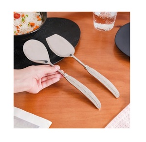 Vente chaude directe ensemble de couverts en bois en acier miroir personnalisé avec du bois massif fait polonais fini couverts en bois fabriqués à la main - Product Image 3