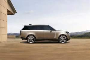 Nouvelles voitures d'occasion avec boîte de vitesses automatique Sièges en cuir foncé Caméra arrière électrique FWD Drive Euro VI Norme d'émission - Product Image 3