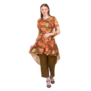 Ensemble Kurti imprimé floral de luxe pour femmes Haut long élégant avec pantalon Vêtement de soirée Vente chaude Nouvelle collection tendance - Product Image 3
