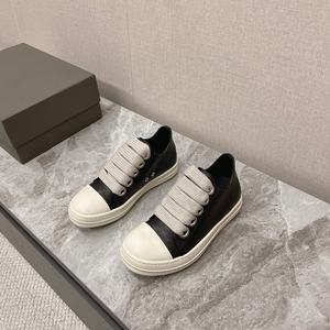 Chaussures de marche tendance de haute qualité pour hommes, baskets décontractées en cuir, chaussures épaisses à la mode pour hommes - Product Image 1