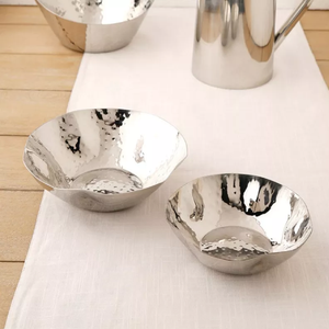 ชามตกแต่งสีทองตอกที่เชื่อมต่อกันสามใบบนขาตั้งเหมือนกิ่งไม้-ชามโลหะที่ไม่เหมือนใครหรือของประดับ - Product Image 2