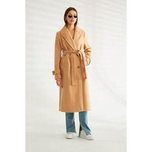 Cintura dettagliata Cashmere cappotto in Cashmere cammello