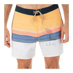 Pantalones cortos de playa informales para hombre de alta calidad, cintura elástica ligera, ropa de calle cómoda, diseño de pantalones cortos de entrenamiento de gimnasio al aire libre - Product Image 3