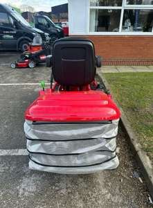 เครื่องตัดหญ้าแบบนั่งขับรุ่นใหม่ HF 2625 พร้อมเครื่องยนต์ V-Twin Briggs & Stratton 21 แรงม้า ระบบตรวจสอบระยะไกล สำหรับใช้งานในฟาร์ม/สวน รับประกัน 1 ปี - Product Image 4