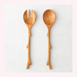 Cuillère en bois d'olivier de style vintage, naturelle et durable, ustensile de cuisine artisanal, idéal pour remuer, mélanger et servir les aliments, en promotion - Product Image 4