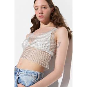 Top Corto Brillante con Pedrería - Product Image 1