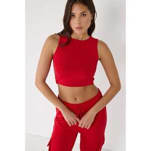 Chemisier court décontracté à col halter avec logo sur le devant - Product Image 2