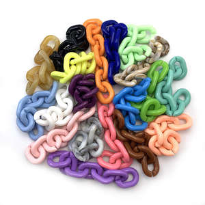 Chaîne à maillons en résine artisanale de haute qualité pour décoration murale - Product Image 3