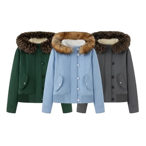 Manteau décontracté en polyester pour femme, longueur standard, veste d'hiver décontractée pour femme, vêtement d'extérieur uni pour l'hiver - Product Image 4