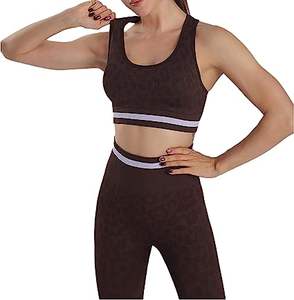 2024 conjunto de mallas de gimnasio de Yoga personalizado para mujer patrón sólido 2 uds Top corto y mallas Fitness Activewear - Product Image 2