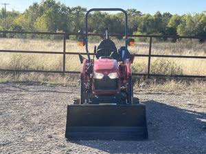 2025 Tracteur Massey Ferguson GC1725M - Product Image 5