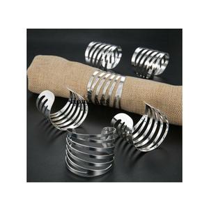 ห่วงรัดผ้าเช็ดปากแบบทำจากเหล็กรูปผีเสื้อสีทองสำหรับอุปกรณ์เสริมบนโต๊ะสั่งทำได้ - Product Image 2