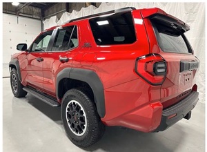 (W&T) PROMOCIÓN Venta de Toyota 4Runner TRD Off-Road 4dr 4WD (2.4L 4cyl Turbo) SUV Usado 2025 - Product Image 4