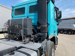 Usato 2009 MER CE DES- BEN Z AROCS 2644 6x4 26000KG 6x4,EURO 6 DIESEL 435 CV cambio automatico - Product Image 6