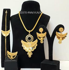 DUBAI Bijoux de Haute Qualité Classiques en Zircon Design pour Mariage Fête Anniversaire Cadeaux Plaqué Or 24K Ensemble de Pendentifs - Product Image 1