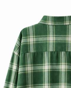 Chemise boutonnée surdimensionnée à carreaux pour femme, vert foncé, manches longues, décontractée, en flanelle, avec poches, tunique douce, automne-hiver, vente en gros - Product Image 5