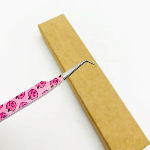 Pinzas de extensión de pestañas impresas personalizadas 90 grados recubierto de papel de acero inoxidable Etiqueta Privada punta de fibra pestañas probadas a mano - Product Image 3