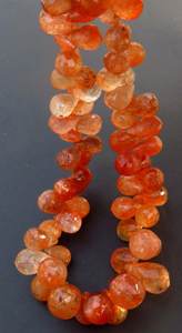 Piedras Preciosas de Sunstone Africana de Alta Calidad, Cuentas Sueltas en Forma de Briolette de 9-14 mm, Cuentas Facetadas de Sunstone Naranja Natural en Forma de Lágrima, Hilo de 9 Pulgadas - Product Image 5