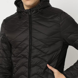 Wholesale Men's Down <b>Coat</b> Warm Custom Logo Winter Outerwear Outdoor Men Bubble Puffer Jacket - Product Image 4