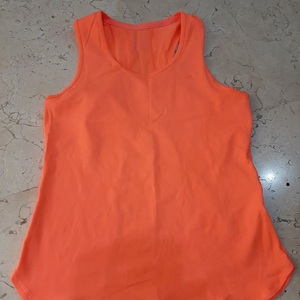 Wholesale Gym <b>Tank</b> <b>Top</b> <b>Men</b> Casual Summer Vest Style Sportswear Lightweight Material Drop Armhole Cut Crew Neck <b>Tank</b> <b>Tops</b> <b>for</b> <b>Men</b> - Product Image 4