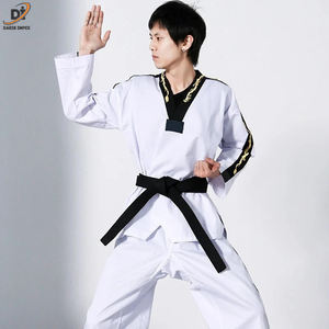 Uniforme de Karate para Mujer Adulta, Ligero, Uniforme de Karate para Estudiantes, Uniforme de Artes Marciales Ultraligero, Uniforme de Taekwondo - Product Image 5