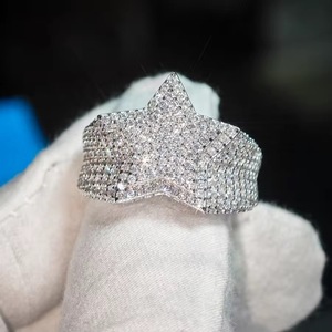 Bague étoile sertie de diamants de qualité supérieure, en argent sterling plaqué or, diamant moissanite VVS, bijoux hip-hop, coupe ronde, fournisseur en gros - Product Image 4
