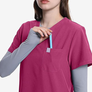 Femmes chirurgicales de médecin de l'hôpital personnalisé Zip cou haut à manches courtes Double couche poche infirmière uniformes médecin gommage ensembles - Product Image 4