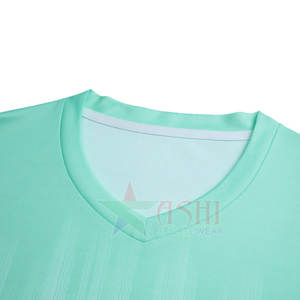 Uniforme de Fútbol Cómodo para Hombre, Talla Grande, Transpirable, de Secado Rápido, Ecológico, Corte Regular, Diseño Personalizado de Alta Calidad - Product Image 2