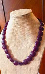 Collier de mariage personnalisé en résine multicolore de qualité supérieure, fait main, modèle ange, par Crescent Crafts - Product Image 4