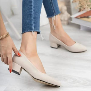 Chaussures classiques à talon bas pour femmes, 3 cm, série décontractée, tailles 40-43, fabriquées en Turquie - Product Image 1