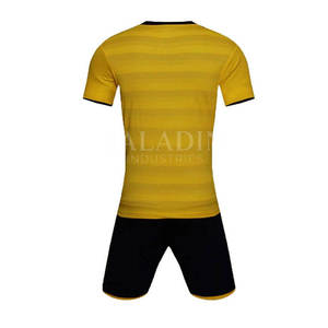 Uniforme de Fútbol Personalizado con Logotipo, Ropa Deportiva para Equipo de Fútbol, Transpirable, de Secado Rápido, Manga Corta - Product Image 2