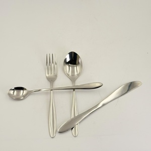 Luxurious <b>Cutlery</b> <b>Set</b> Stainless Steel Silver-plated Knife Fork Spoon with Elegant Handles Perfect <b>Portability</b> for Dining - Product Image 4