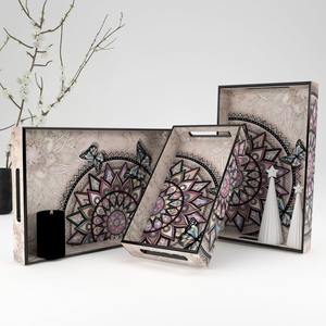 Plateau de service en bois écologique avec longue poignée Vie durable Utilisation en salle de bain et en vaisselle Décoration de la maison et de la cuisine - Product Image 3